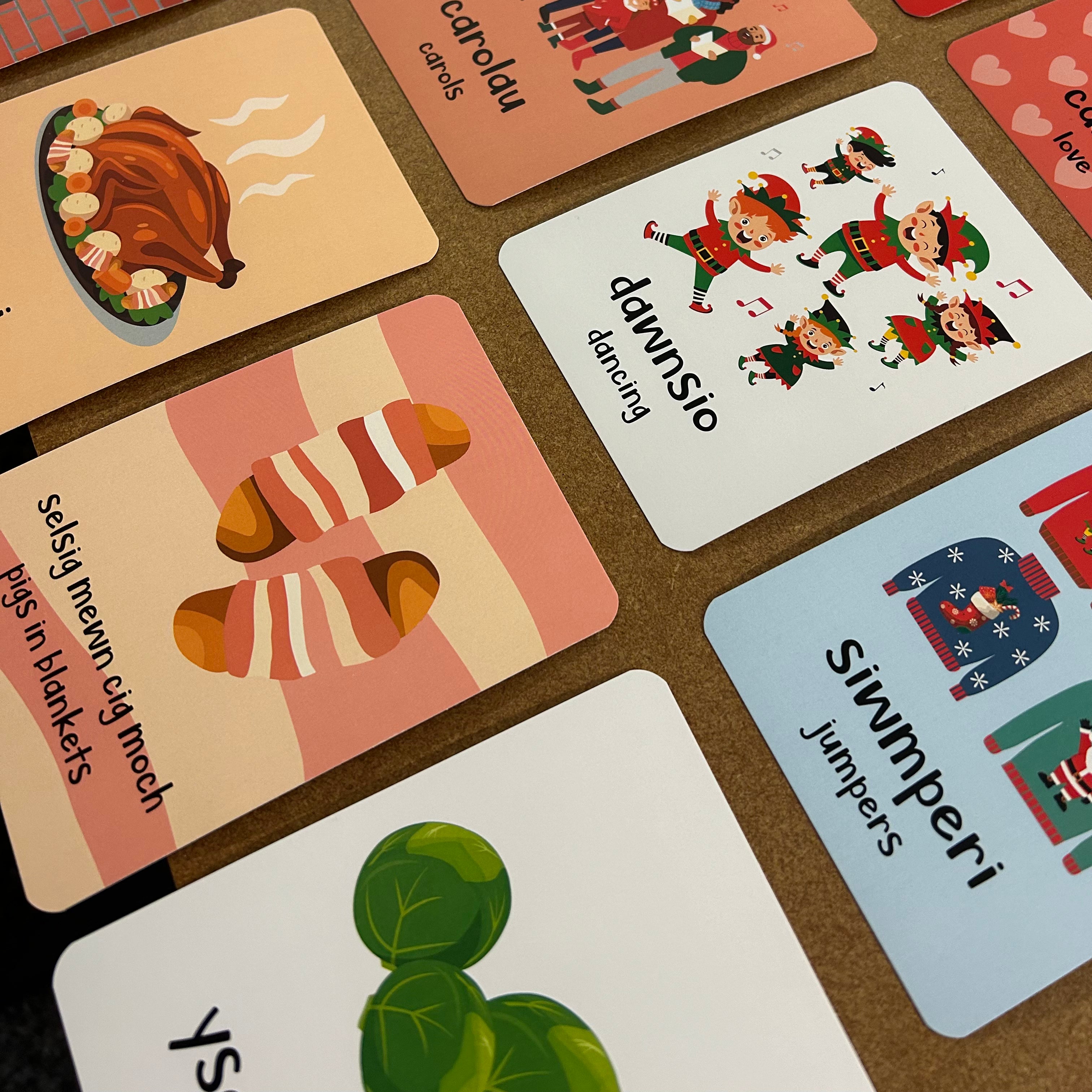 Cardiau Fflach 50 Gair Nadoligaidd / 50 Christmas Words Flash Cards