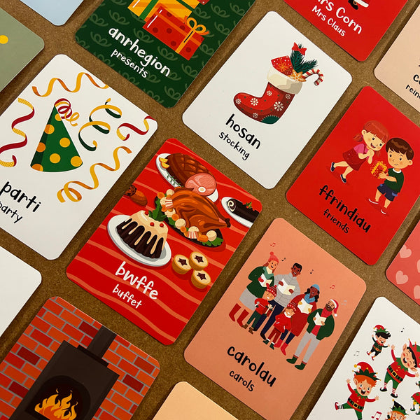 Cardiau Fflach 50 Gair Nadoligaidd / 50 Christmas Words Flash Cards