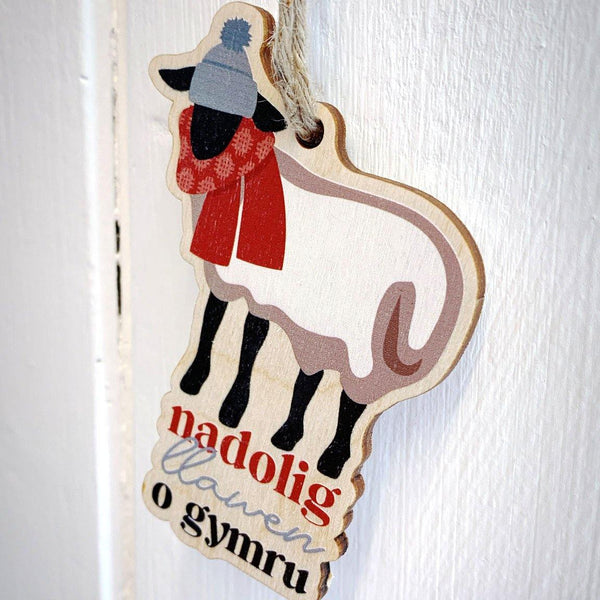 Nadolig Llawen o Gymru / Merry Christmas from Wales - Wooden Gift Decoration - Max Rocks
