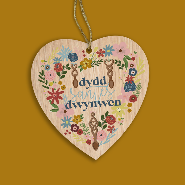 Dydd Santes Dwynwen (Saint Dwynwen's Day) Floral Heart Painted Wooden Gift Decoration