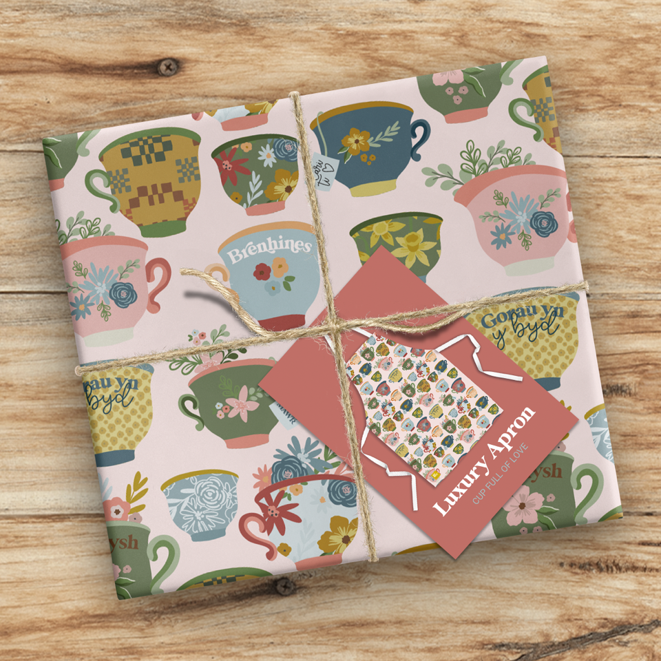 Lysh Cups Apron